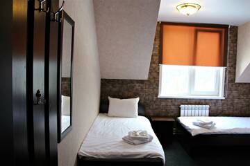 Фото номера Twin  Standart (Стандарт с двумя кроватями) Отель Western Hotel г. Шерегеш 11
