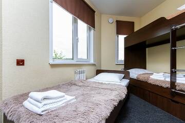 Фото номера Стандарт на троих Отель Western Hotel г. Шерегеш 5