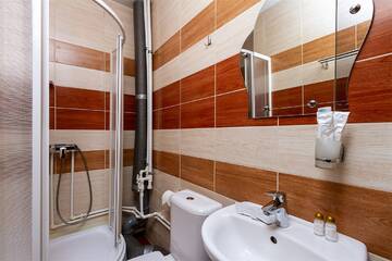 Фото номера Double Superior (Комфорт + с двуспальной кроватью) Отель Western Hotel г. Шерегеш 9